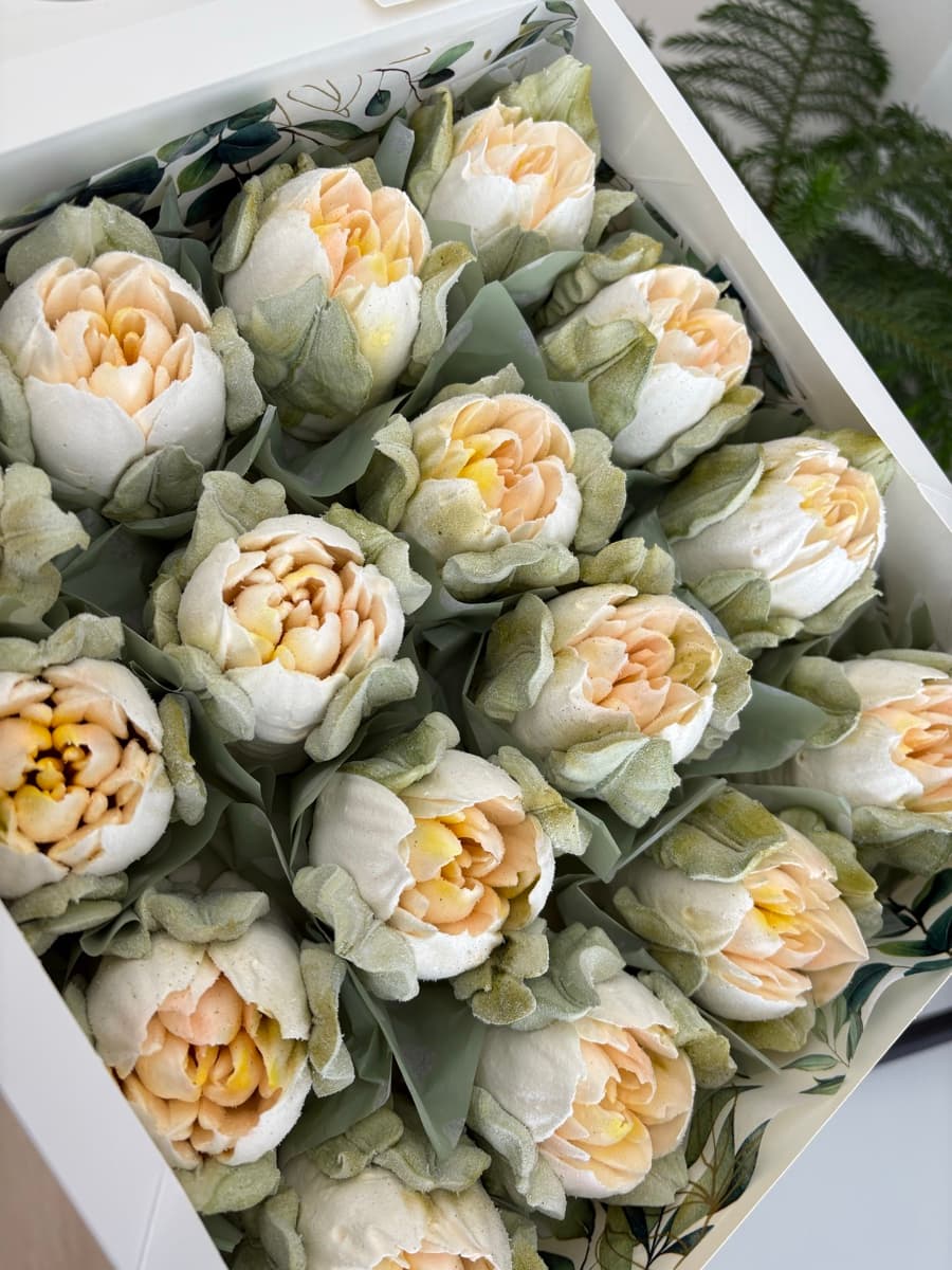 Marshmallow flower arrangement