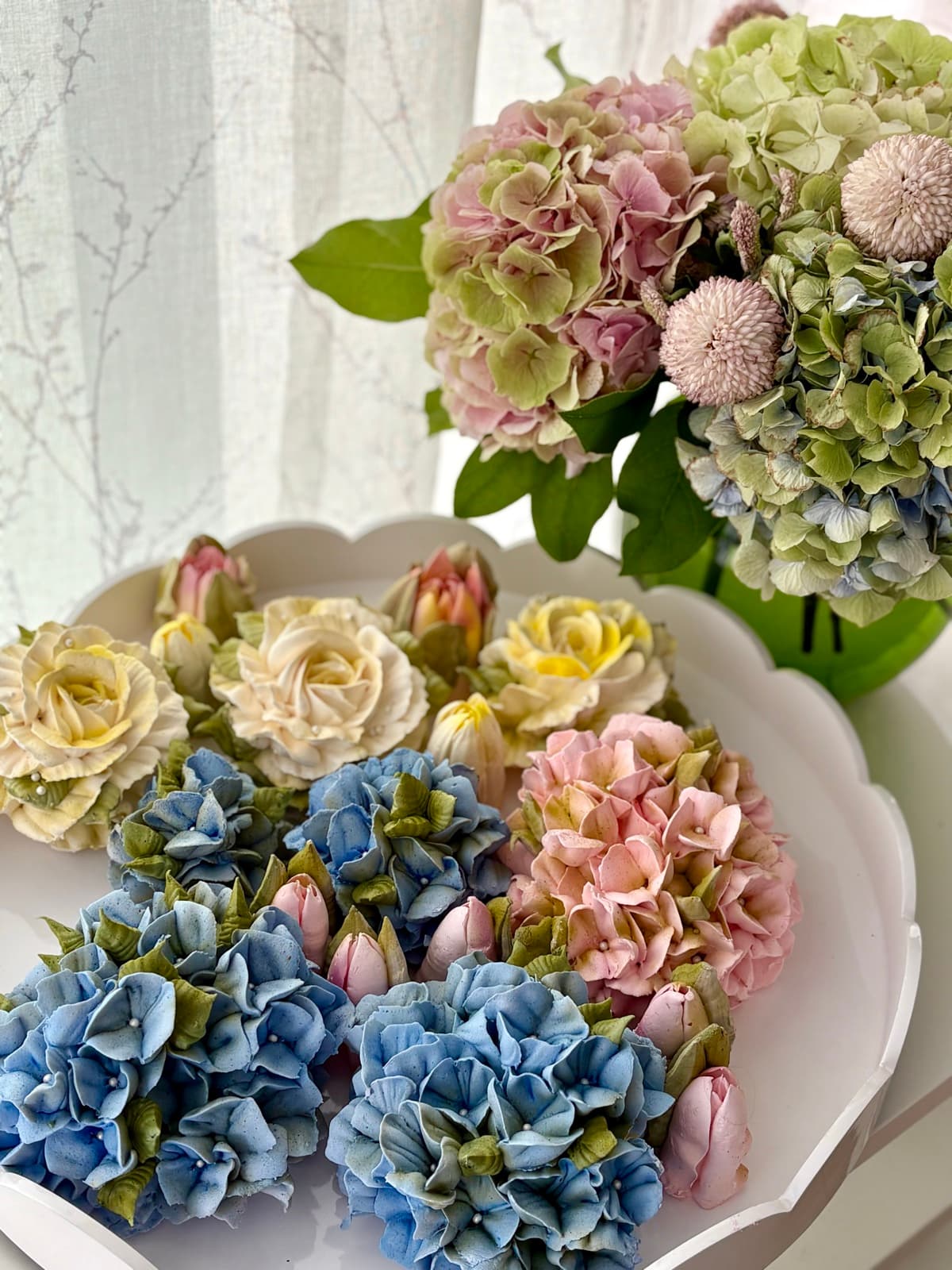 Marshmallow flower arrangement