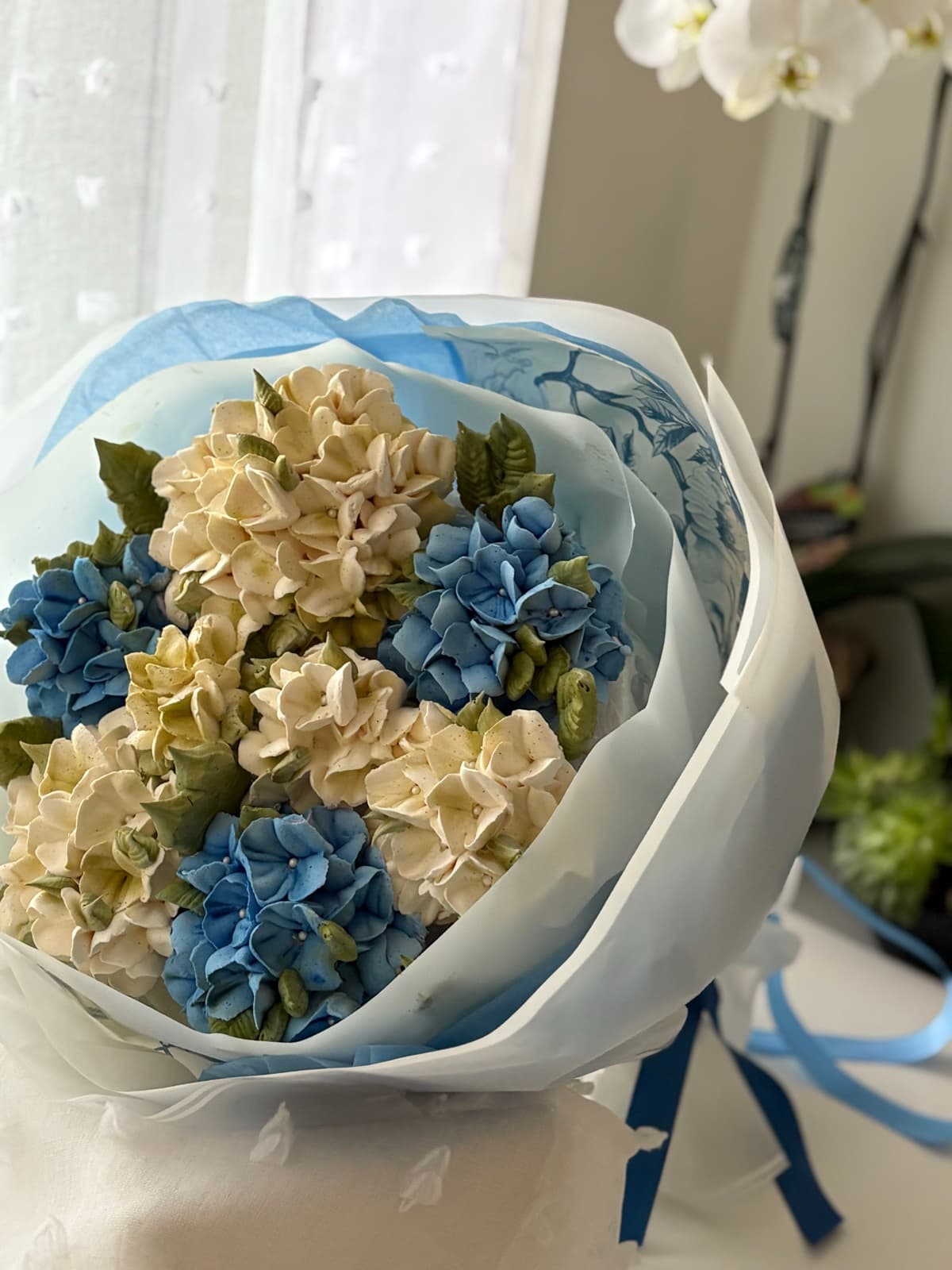 Marshmallow flower arrangement