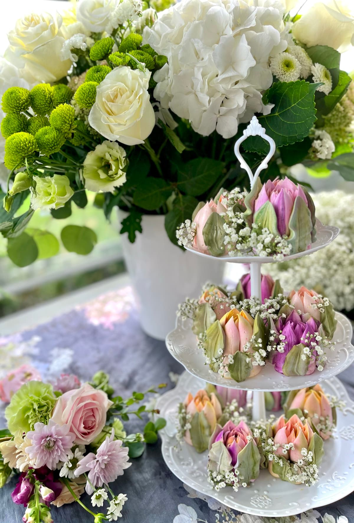 Marshmallow flower arrangement