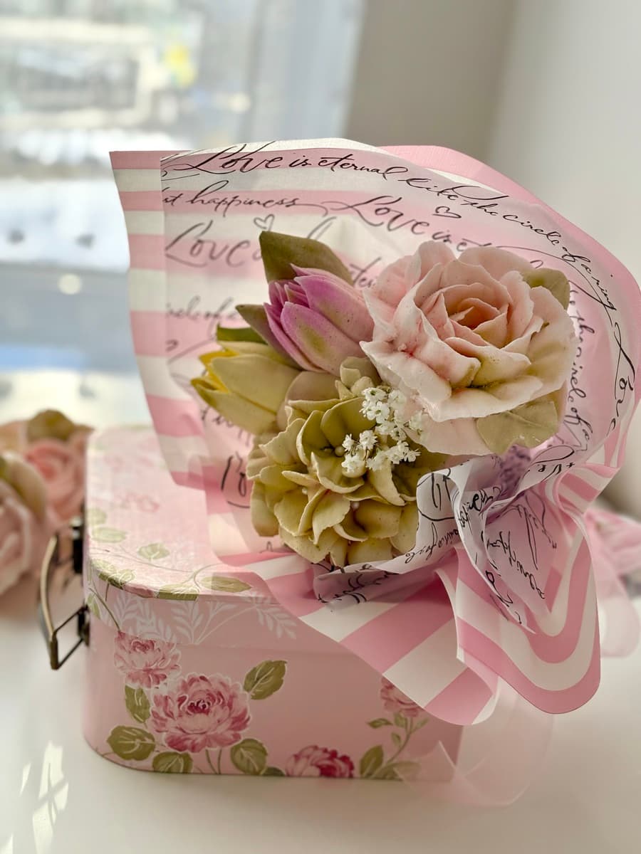 "Compliment" mini bouquet