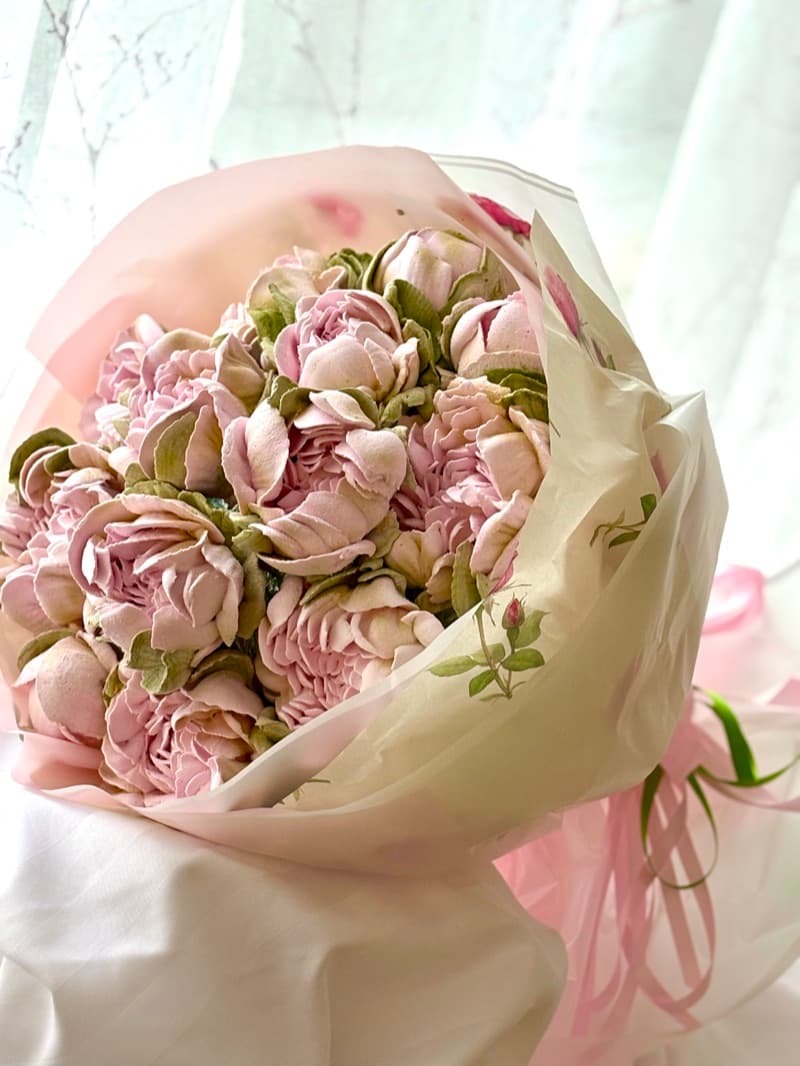 "Maria Classic" peonies bouquet